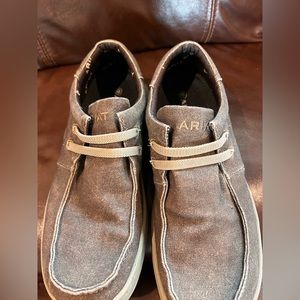 Ariat hilo canvas shoe men’s size 7